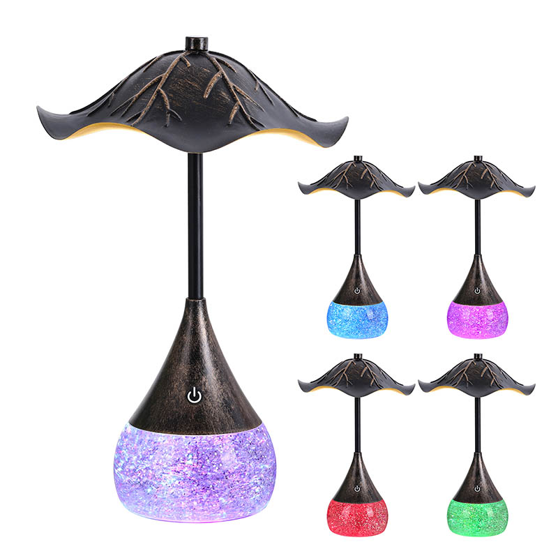 Đèn bàn dẫn LED với cơ sở long lanh RGB
